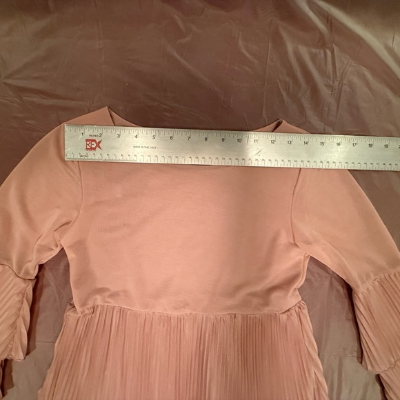 Topshop Blush Pink Long Sleeve Pleated Tiered Mini Dress Size 2/XS - Picture 8 of 8